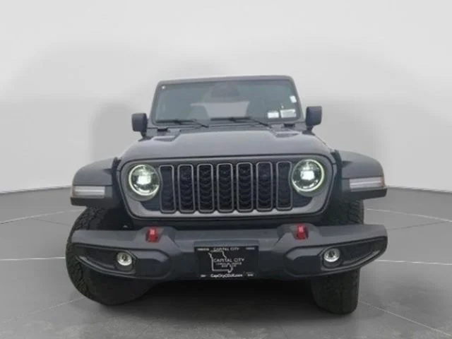 New 2026 Granite Crystal Metallic Clear-Coat Exterior Paint Jeep Rubicon image 2