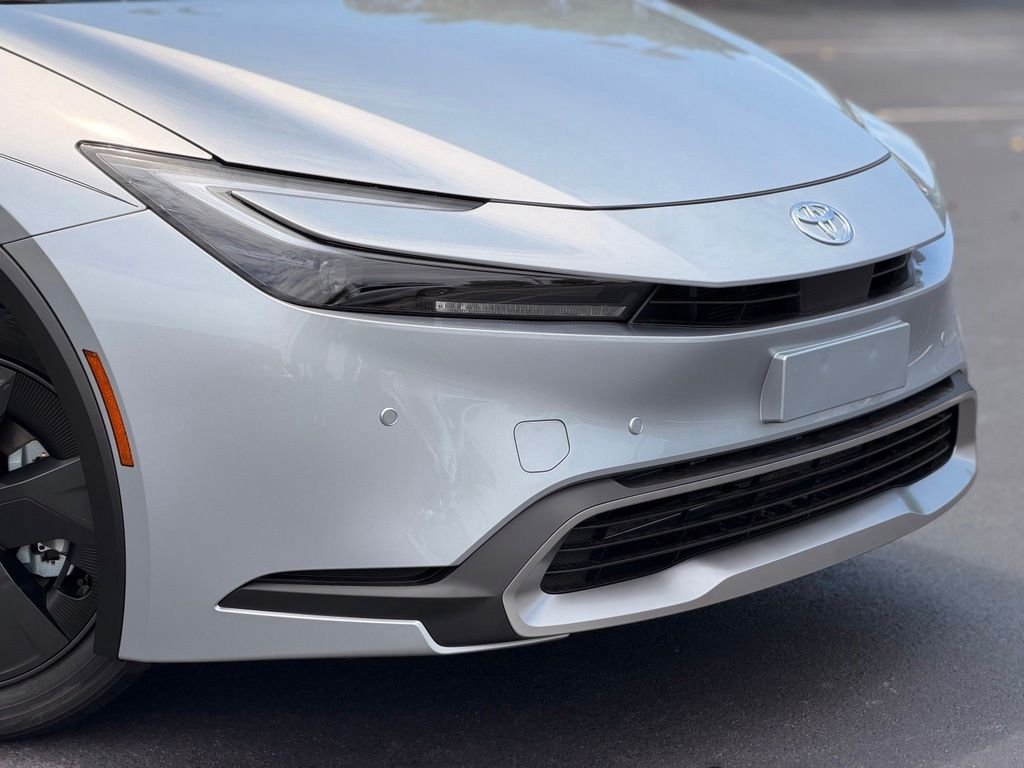 New 2026 Cutting Edge Toyota SE image 4