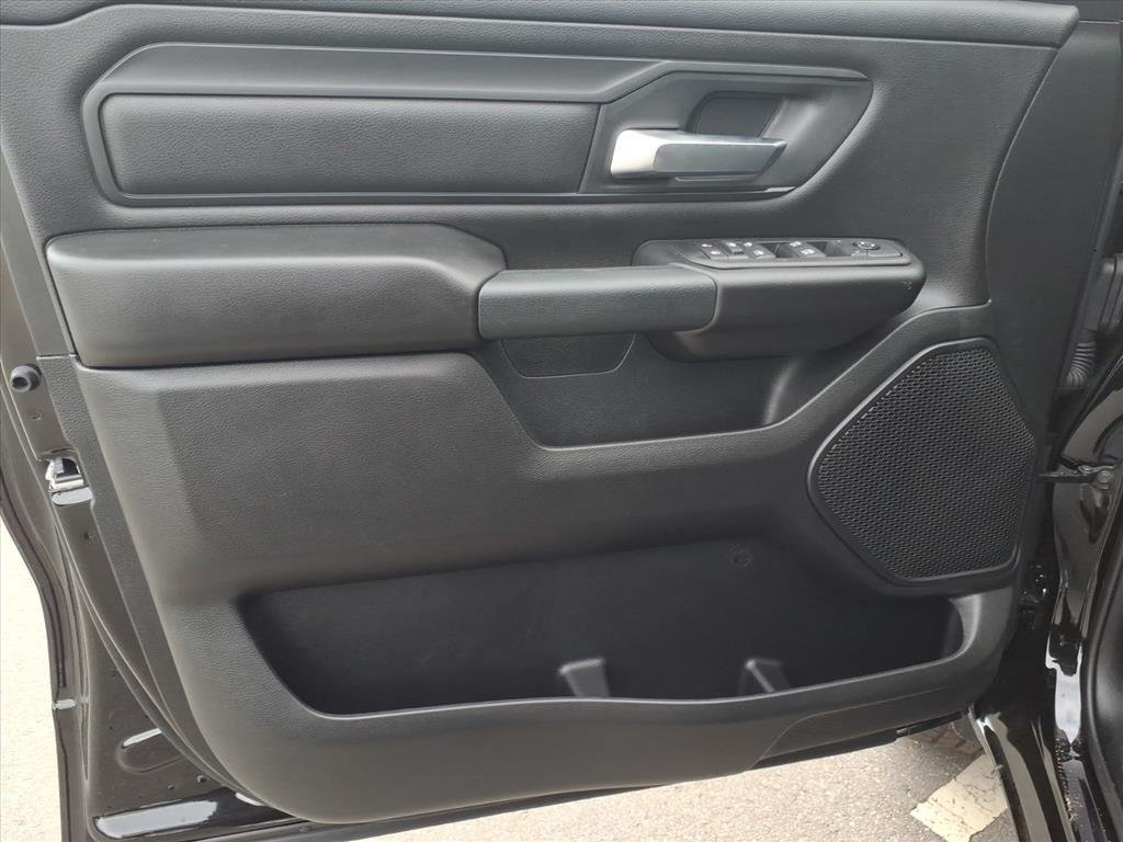 2026 RAM 1500 Tradesman - Photo 6