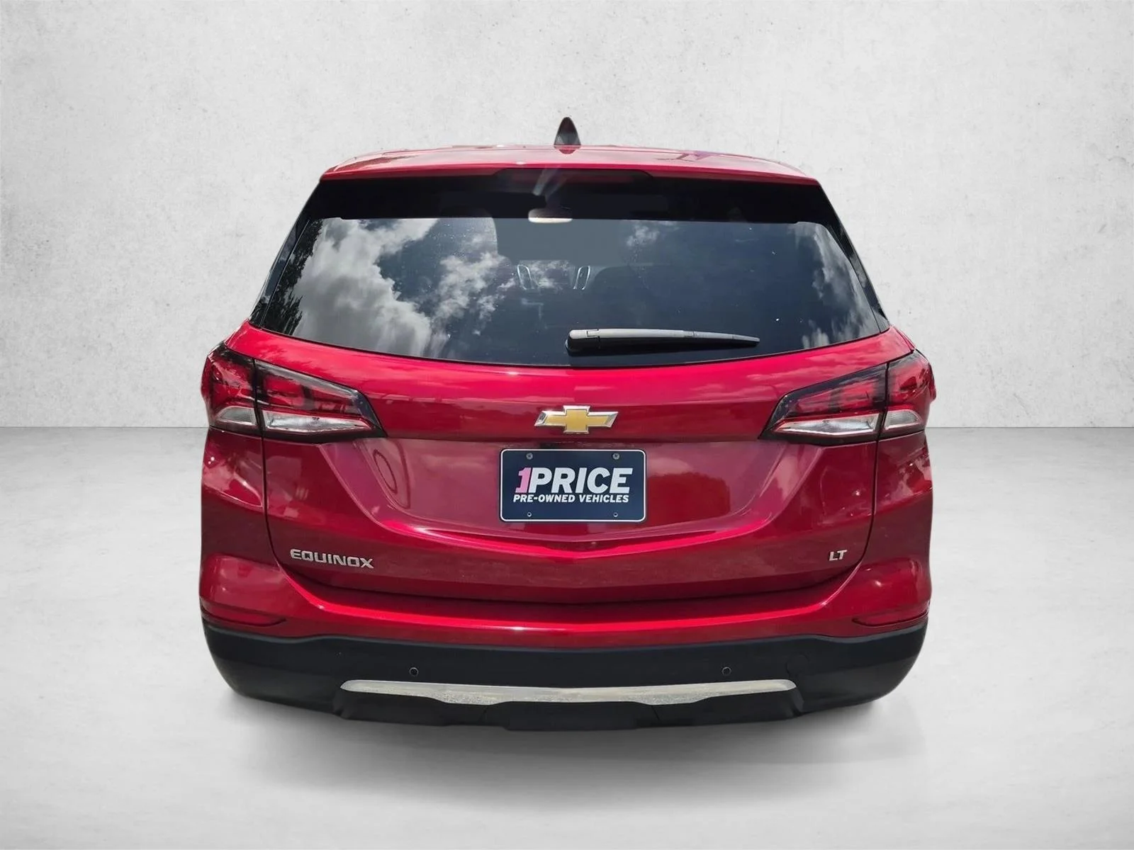 Used 2023 Radiant Red Tintcoat Chevrolet LT image 7