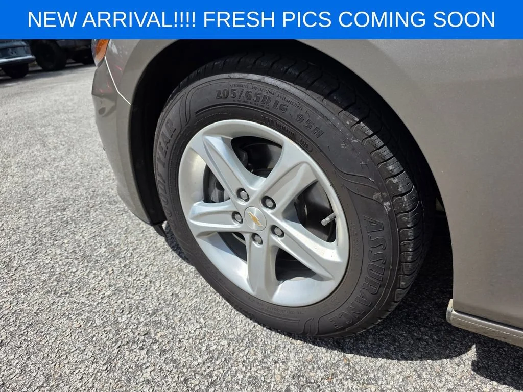 Used 2024 Mineral Gray Metallic Chevrolet LS image 6