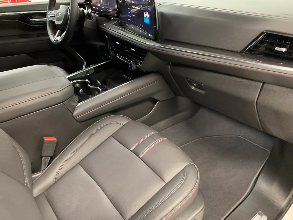 Used 2026 Summit White Chevrolet RST image 18