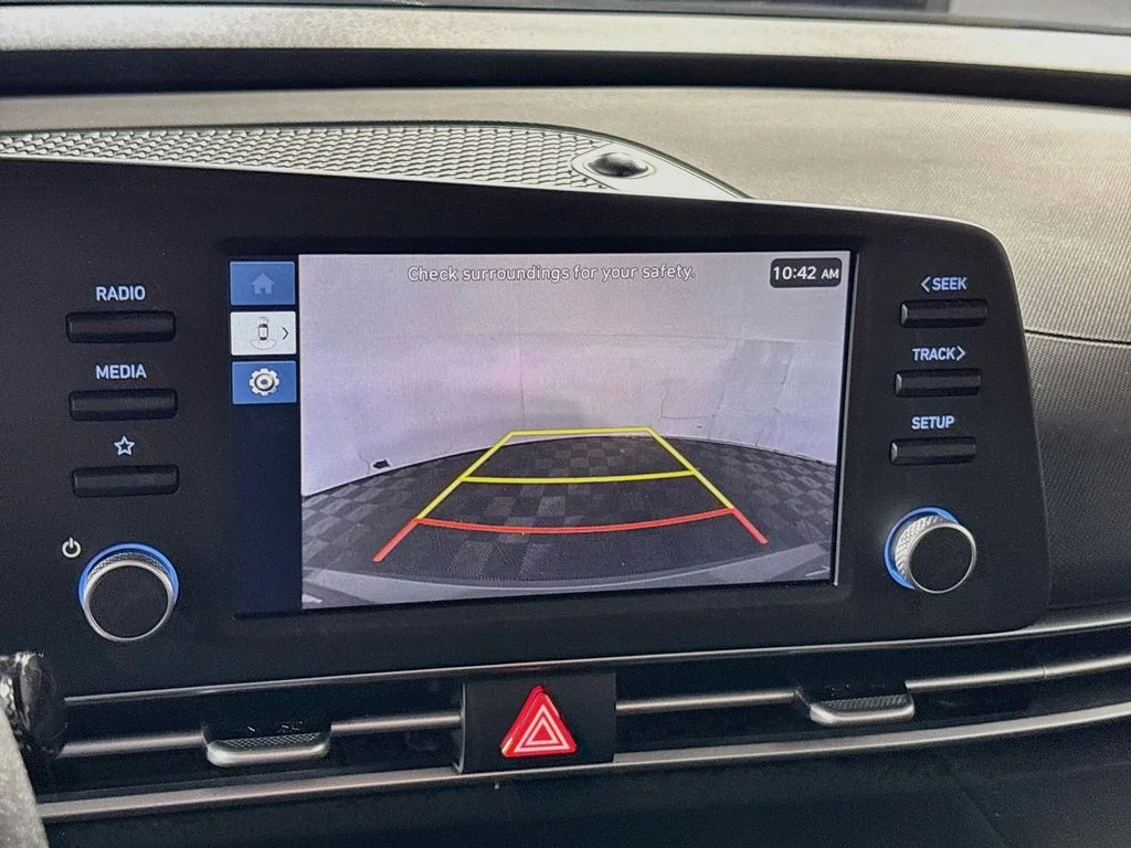 Used 2025 Fluid Metal Hyundai Blue image 16