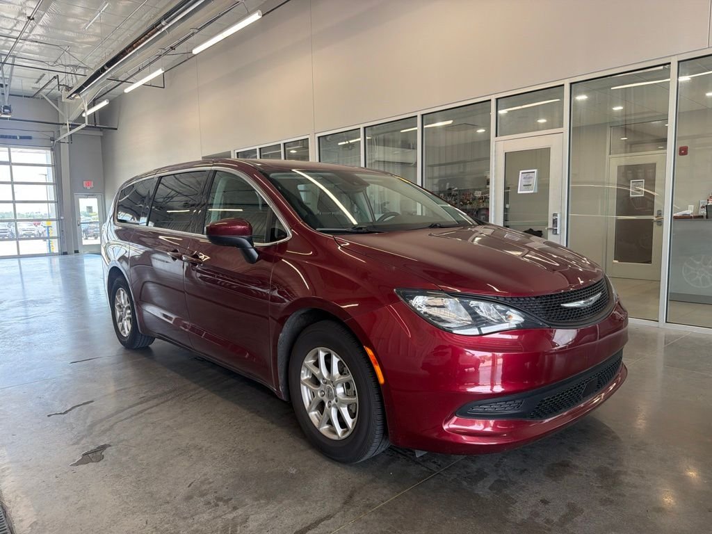 Used 2023 Red Chrysler LX image 5