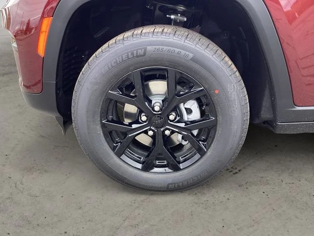 New 2025 Velvet Jeep ALTITUDE X 4X4 image 15