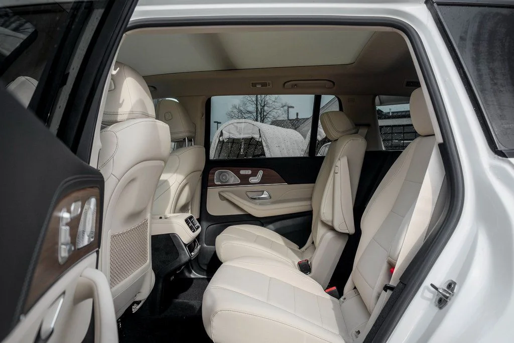 Certified Used 2026 Polar White Mercedes-Benz GLS 450 image 18