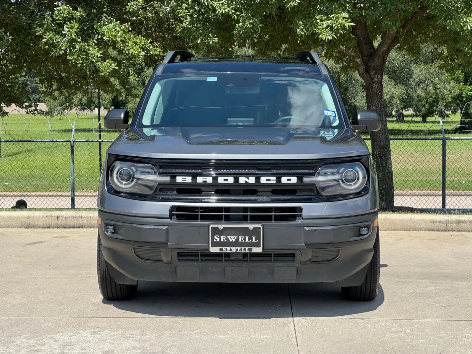 Used 2022 Carbonized Gray Metallic Ford Outer Banks image 2