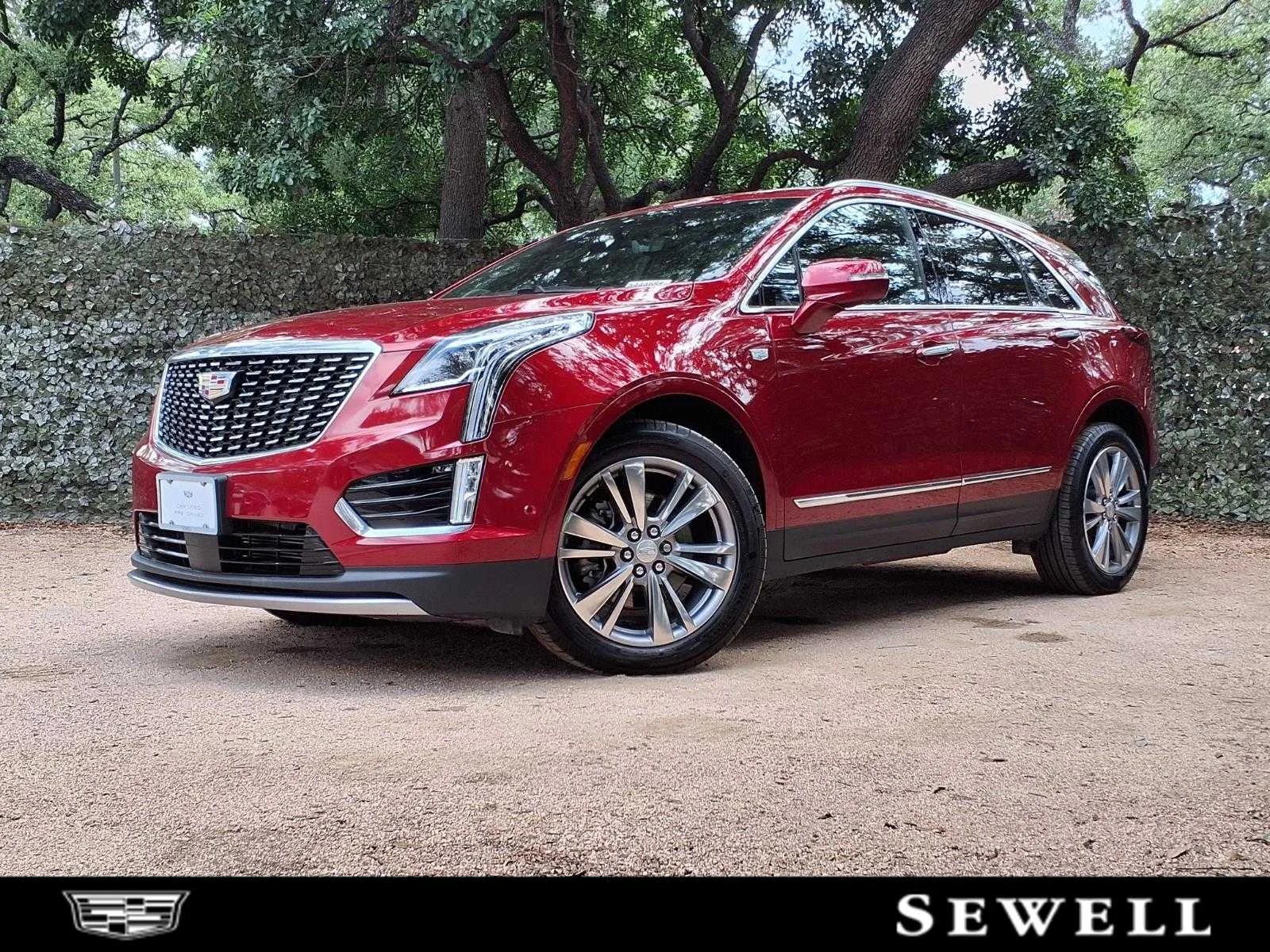 2025 Cadillac XT5 AWD Premium Luxury's photo