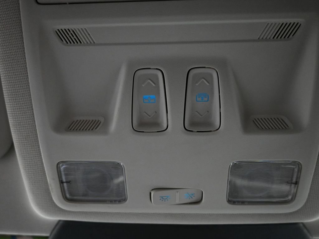 Used 2023 Blue Ford Active image 21