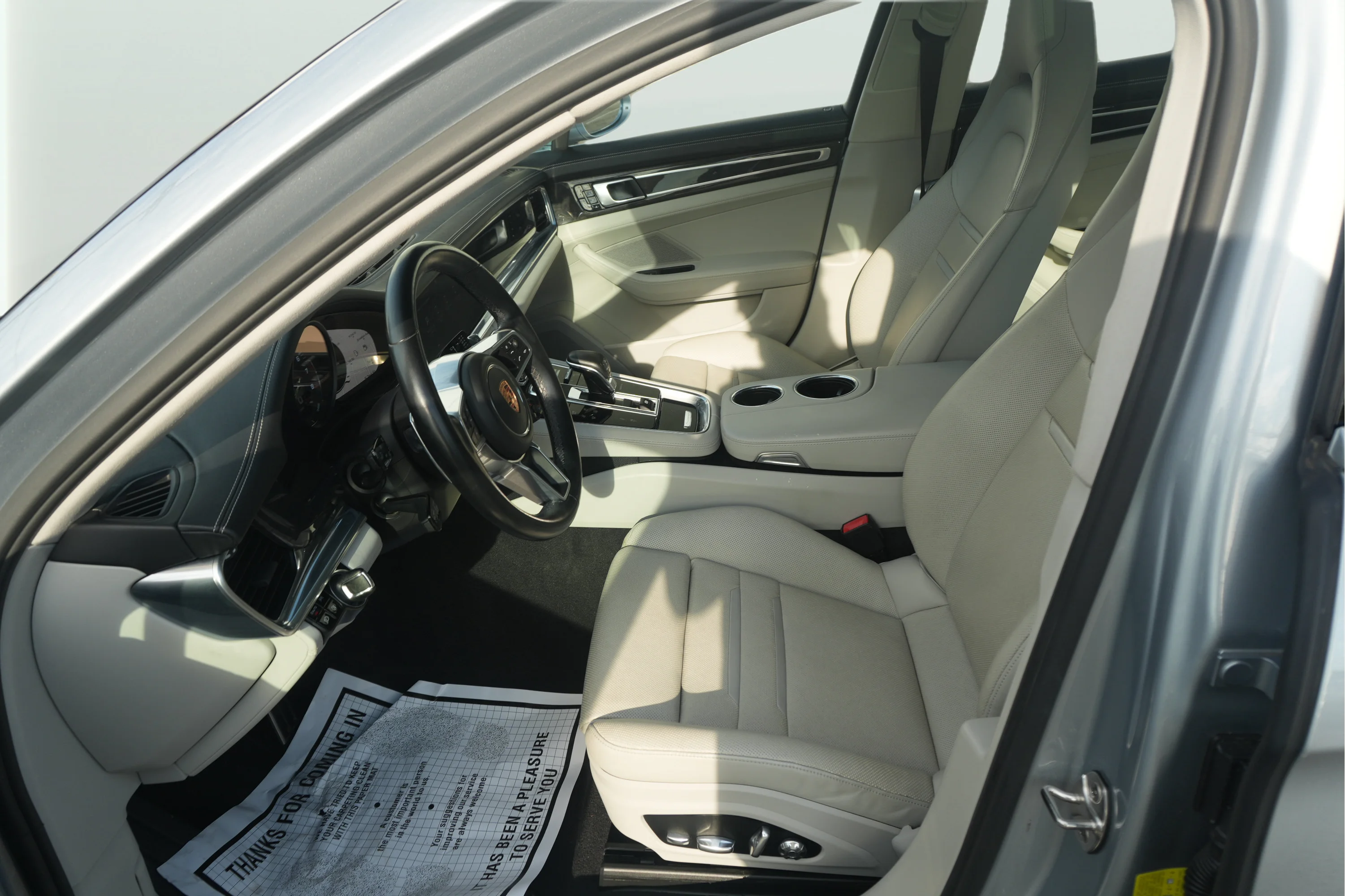 Used 2020 Dolomite Silver Metallic Porsche 4 E-Hybrid image 14