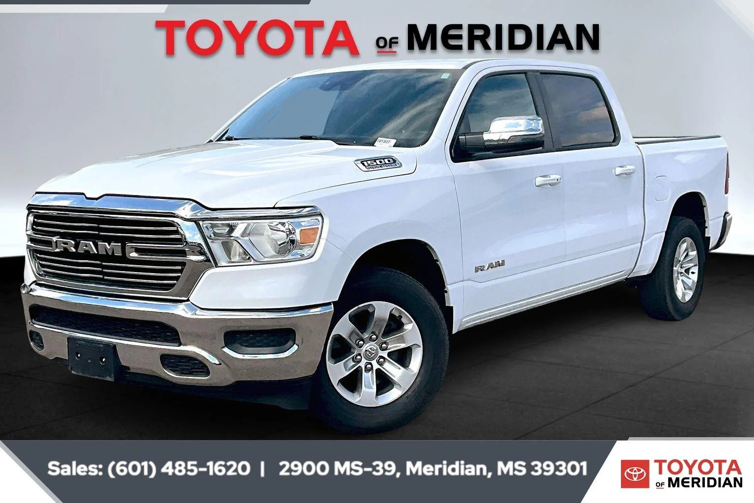 Used 2023 Bright White Clearcoat Ram Laramie image 10