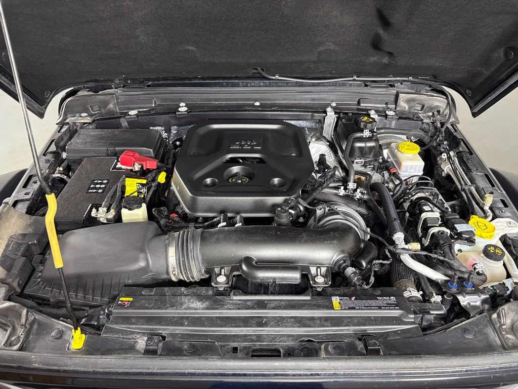 Used 2025 Black Jeep Rubicon image 43