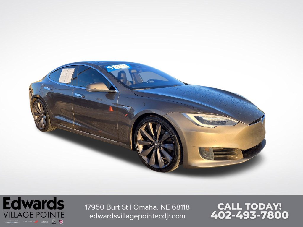 Used 2016 Gold Tesla 90D image 1