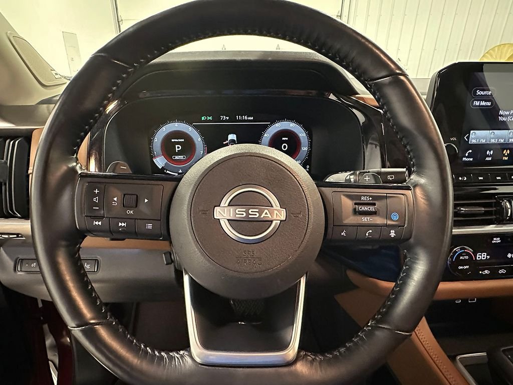 Used 2022 Red Nissan Platinum image 36