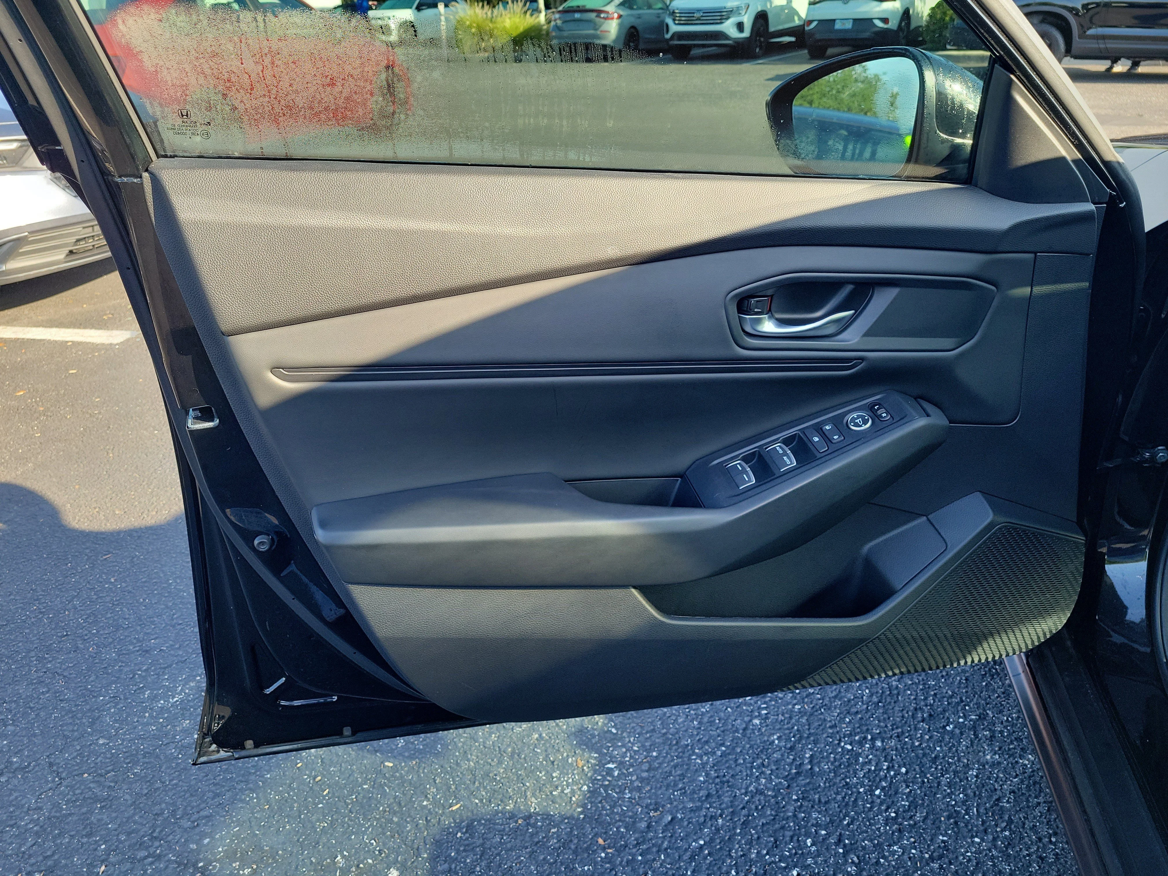 2025 Honda Accord SE - Photo 16