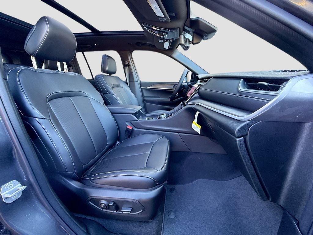 2025 Jeep Grand Cherokee Limited - Photo 30