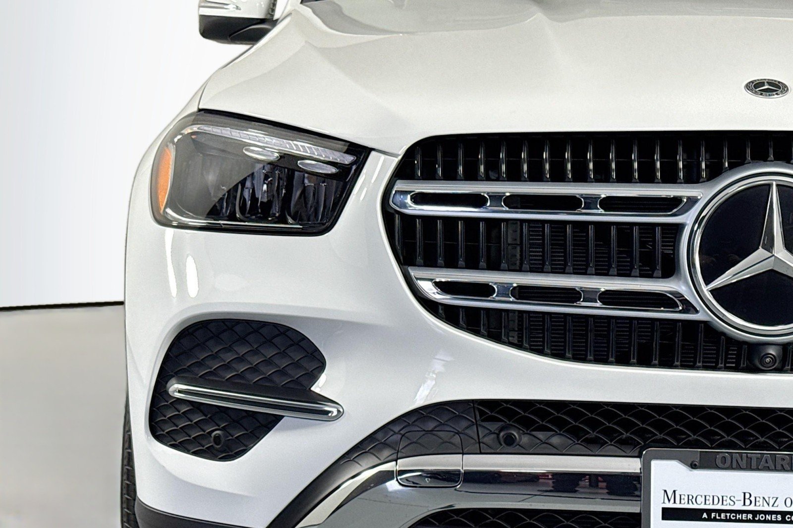 New 2026 Polar White Mercedes-Benz GLE 350 SUV image 13