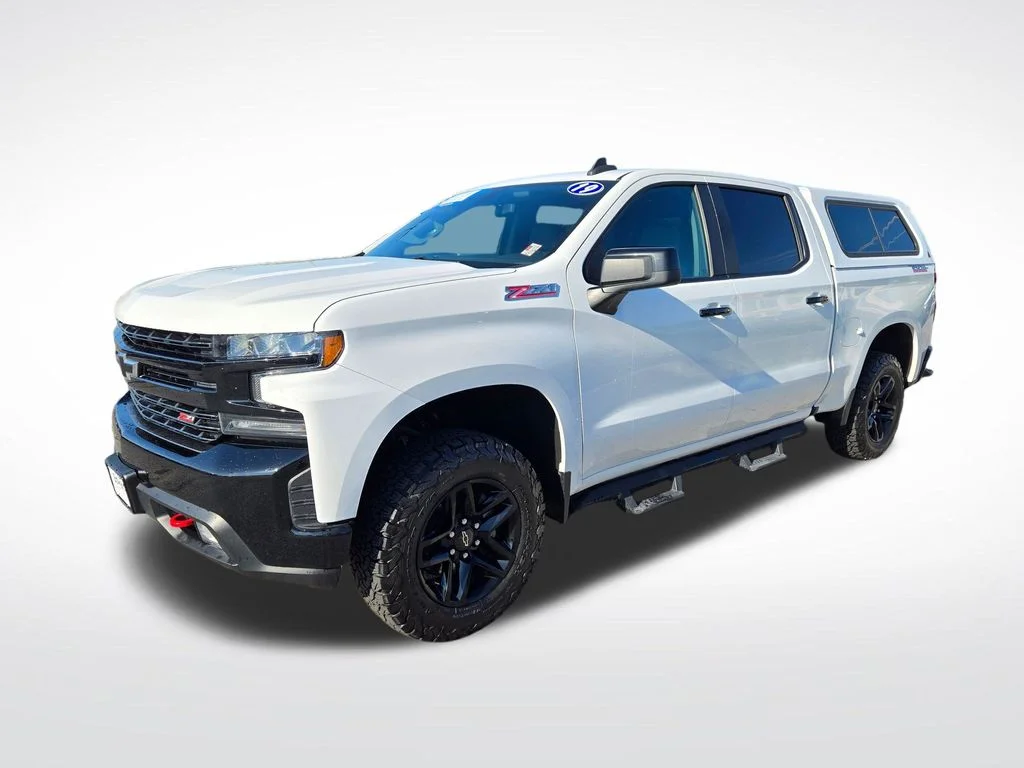 Used 2019 White Chevrolet LT Trail Boss image 10