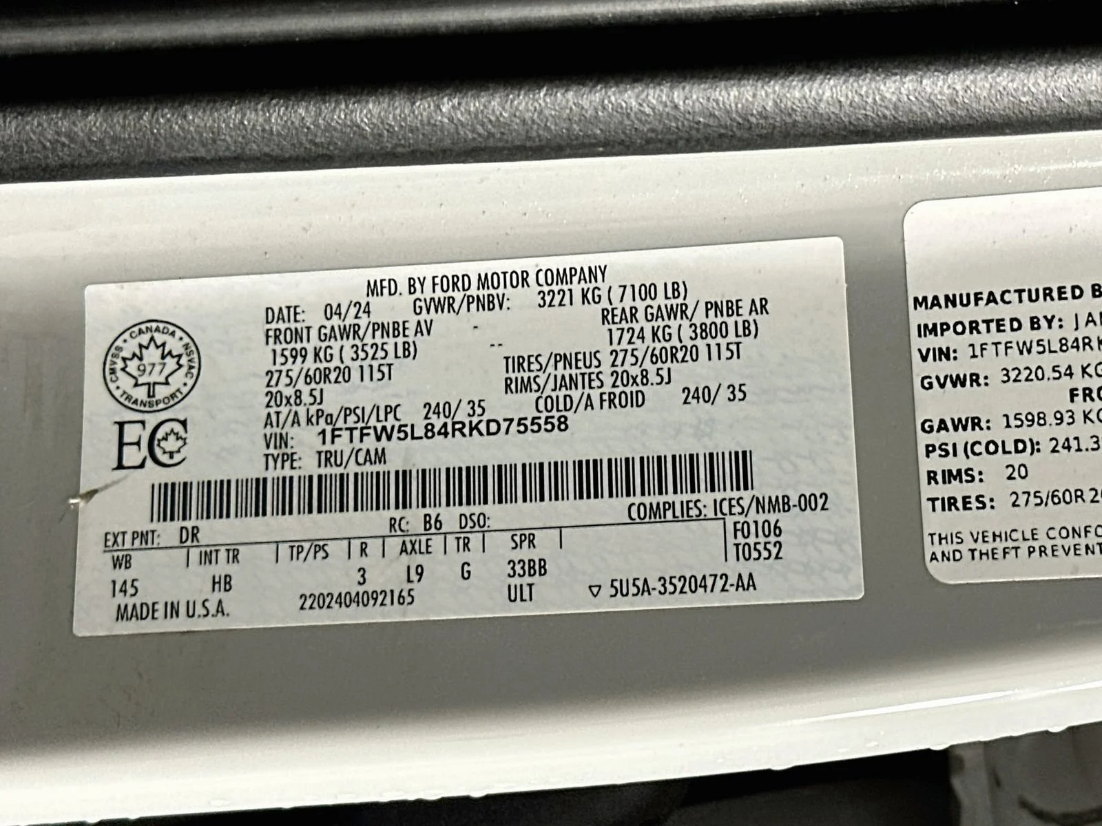 Used 2024 White Ford LARIAT image 34