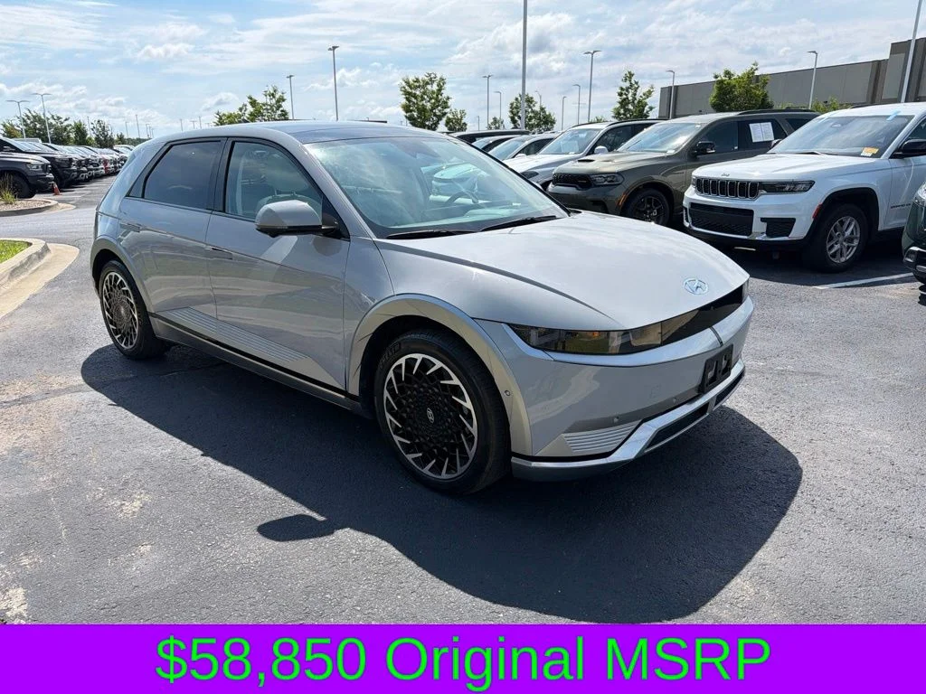 Used 2024 Gray Hyundai Limited image 1