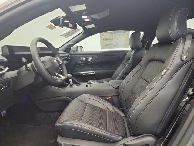 2025 Ford Mustang GT Premium Fastback - Photo 12