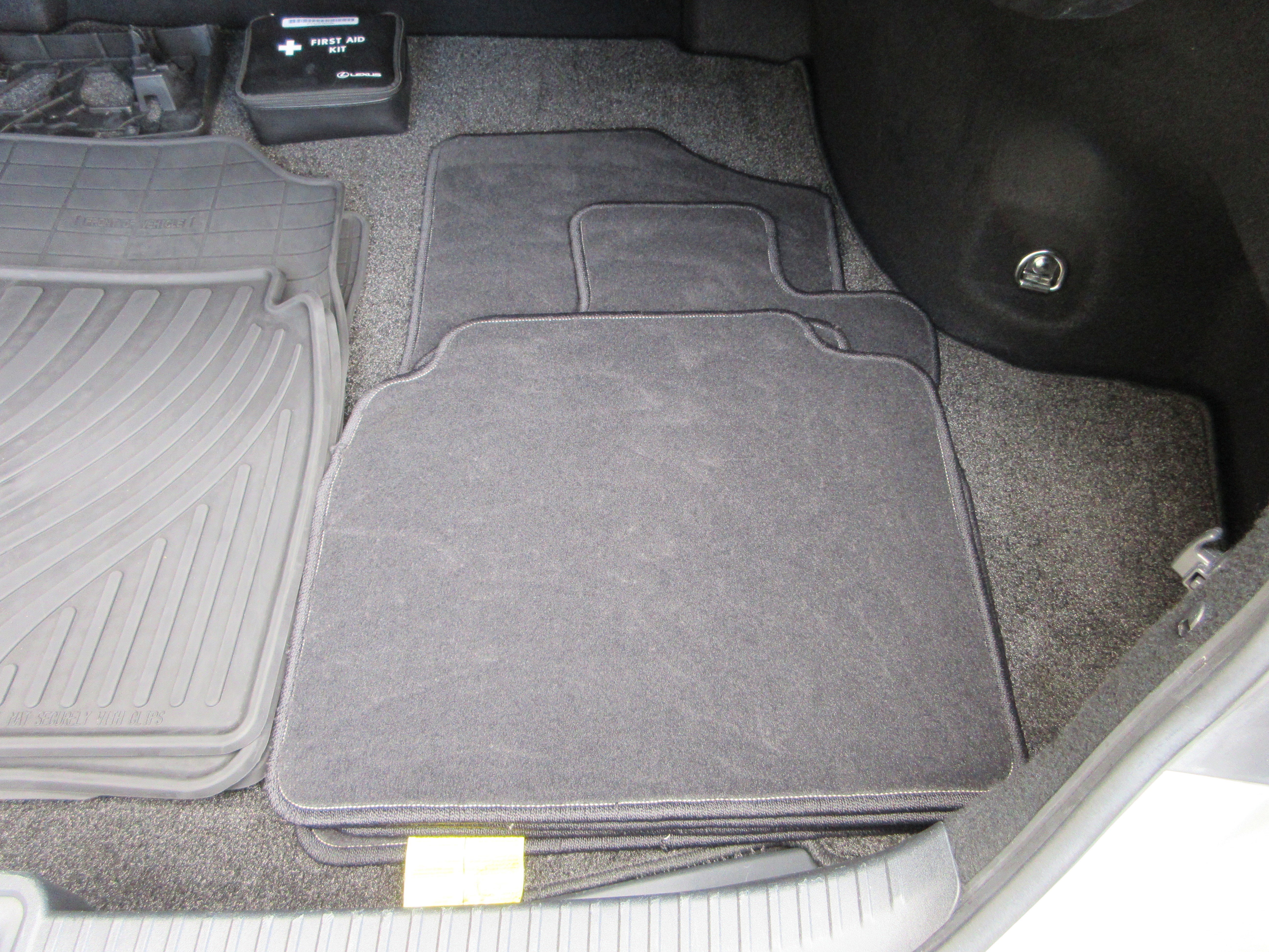 Used 2019 Atomic Silver Lexus 300h image 55