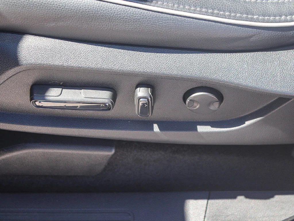 2023 Honda Pilot Elite - Photo 22