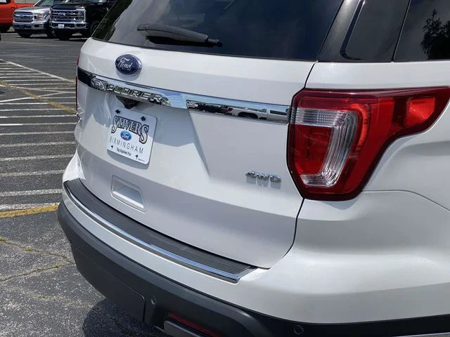 Certified Used 2019 White Platinum Tri-Coat Metallic Ford Limited image 40