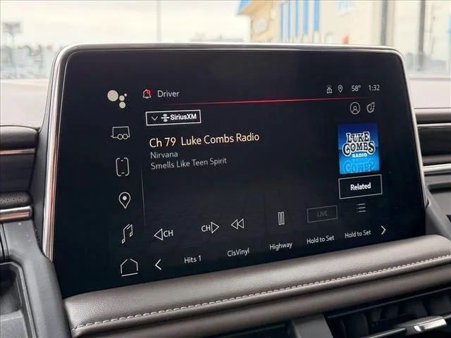2023 GMC Yukon SLT - Photo 20