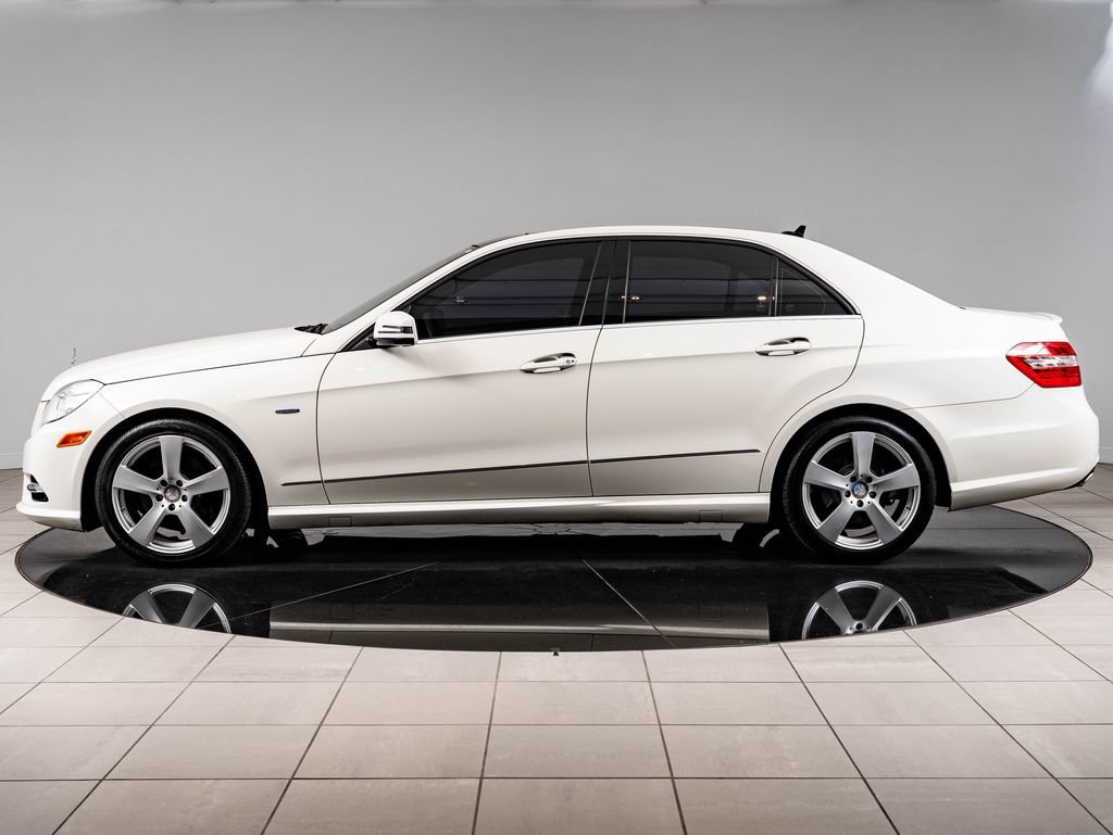 Used 2012 White Mercedes-Benz E 350 Luxury image 5