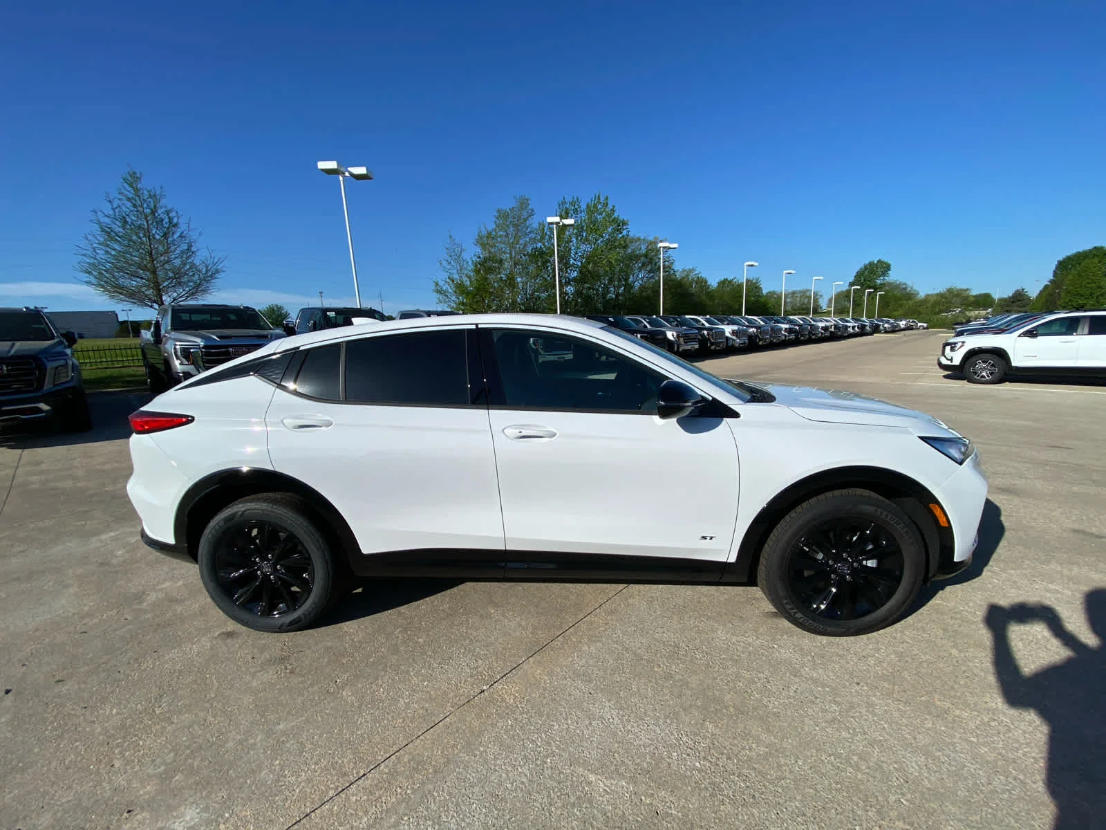 New 2026 Summit White Buick Sport Touring image 5
