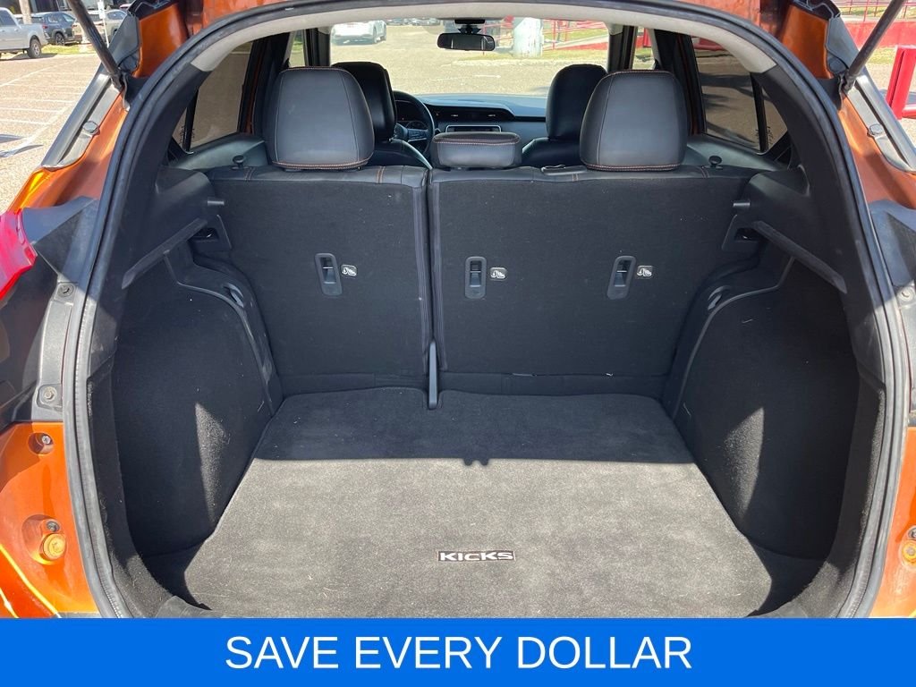 Used 2020 Orange Nissan SR image 6