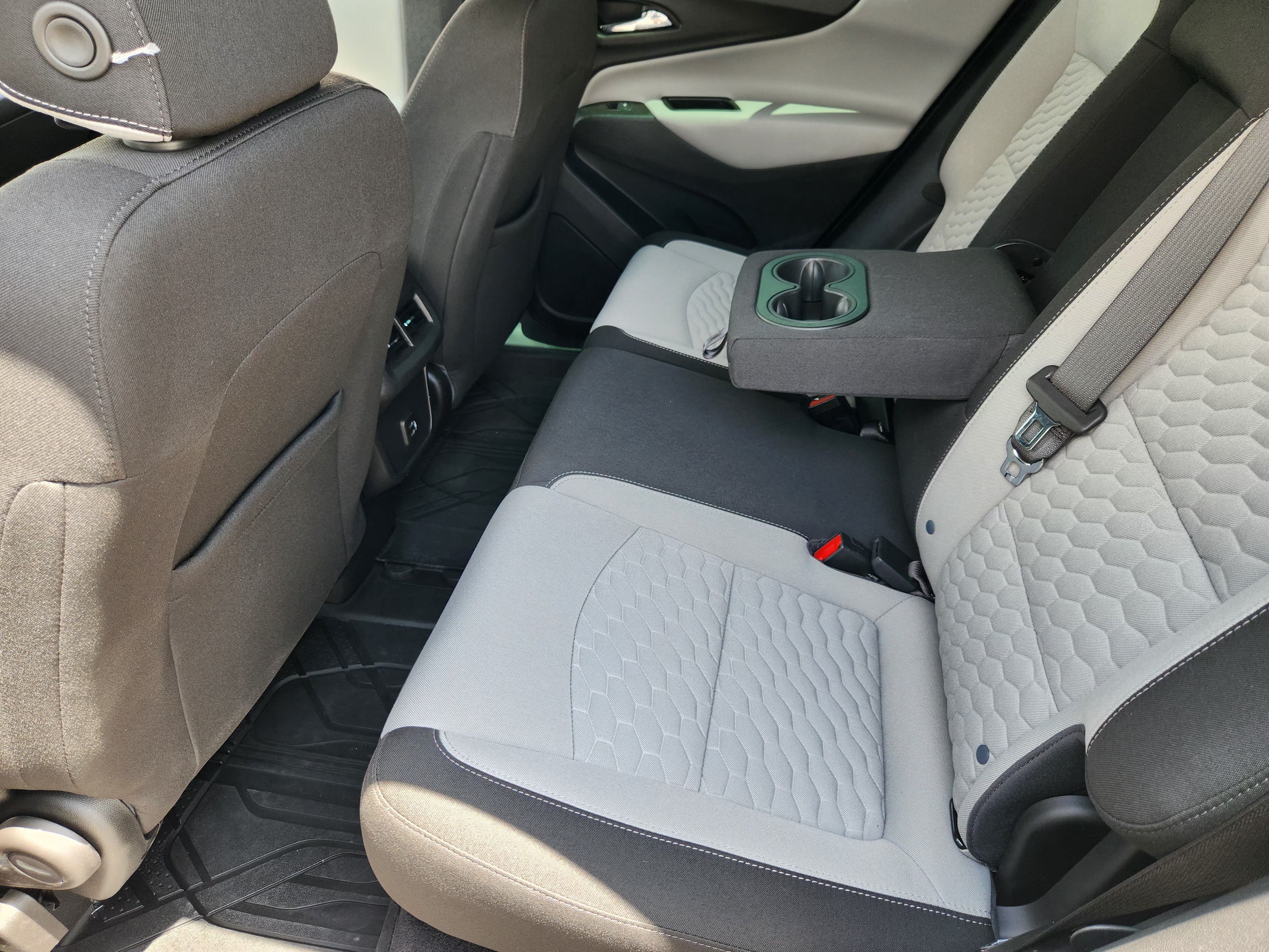 Used 2021 SILVER ICE METALLIC Chevrolet LS image 29