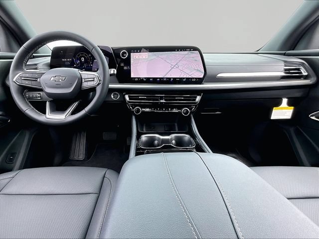 2027 Chevrolet Traverse LT - Photo 11