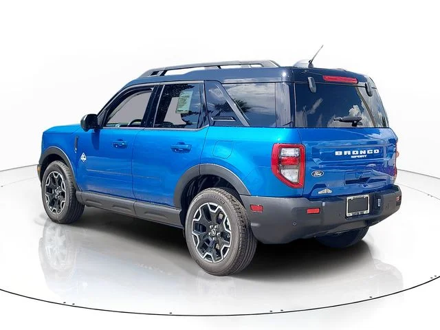 New 2026 Blue Metallic Ford Outer Banks image 7