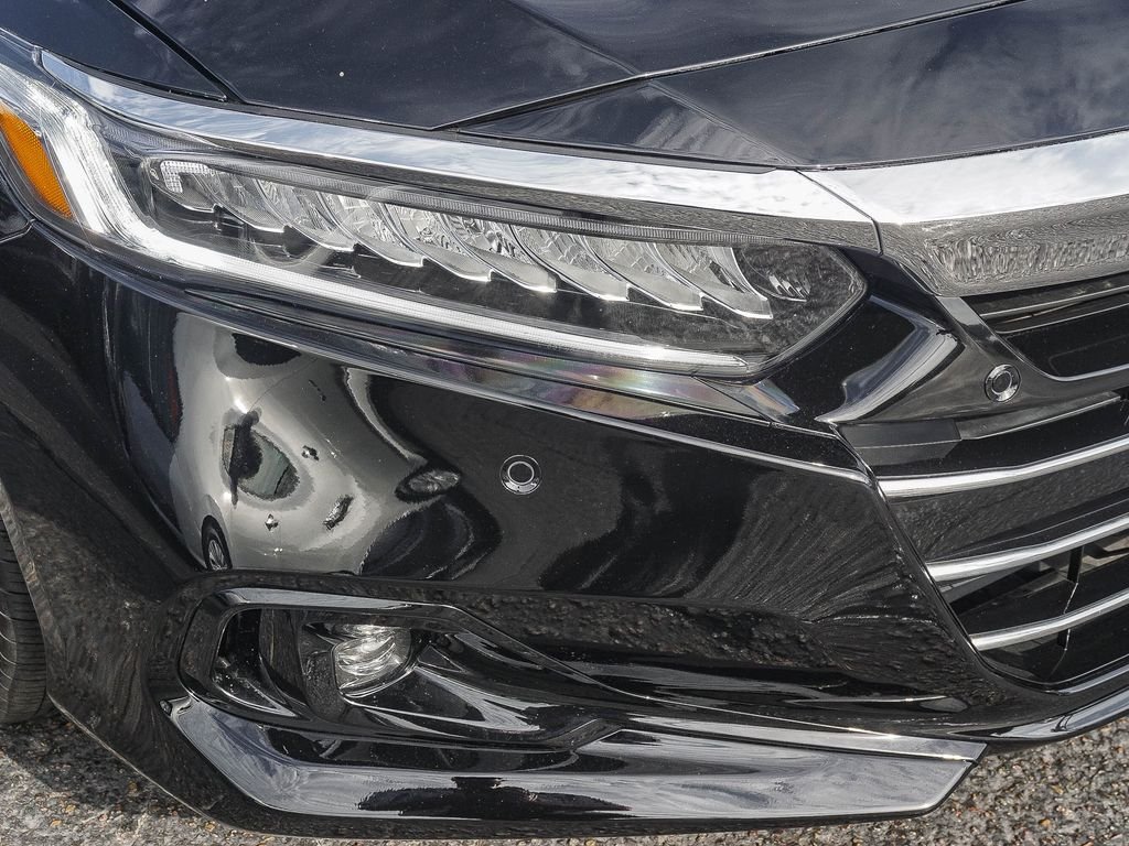Used 2022  Honda Touring image 10