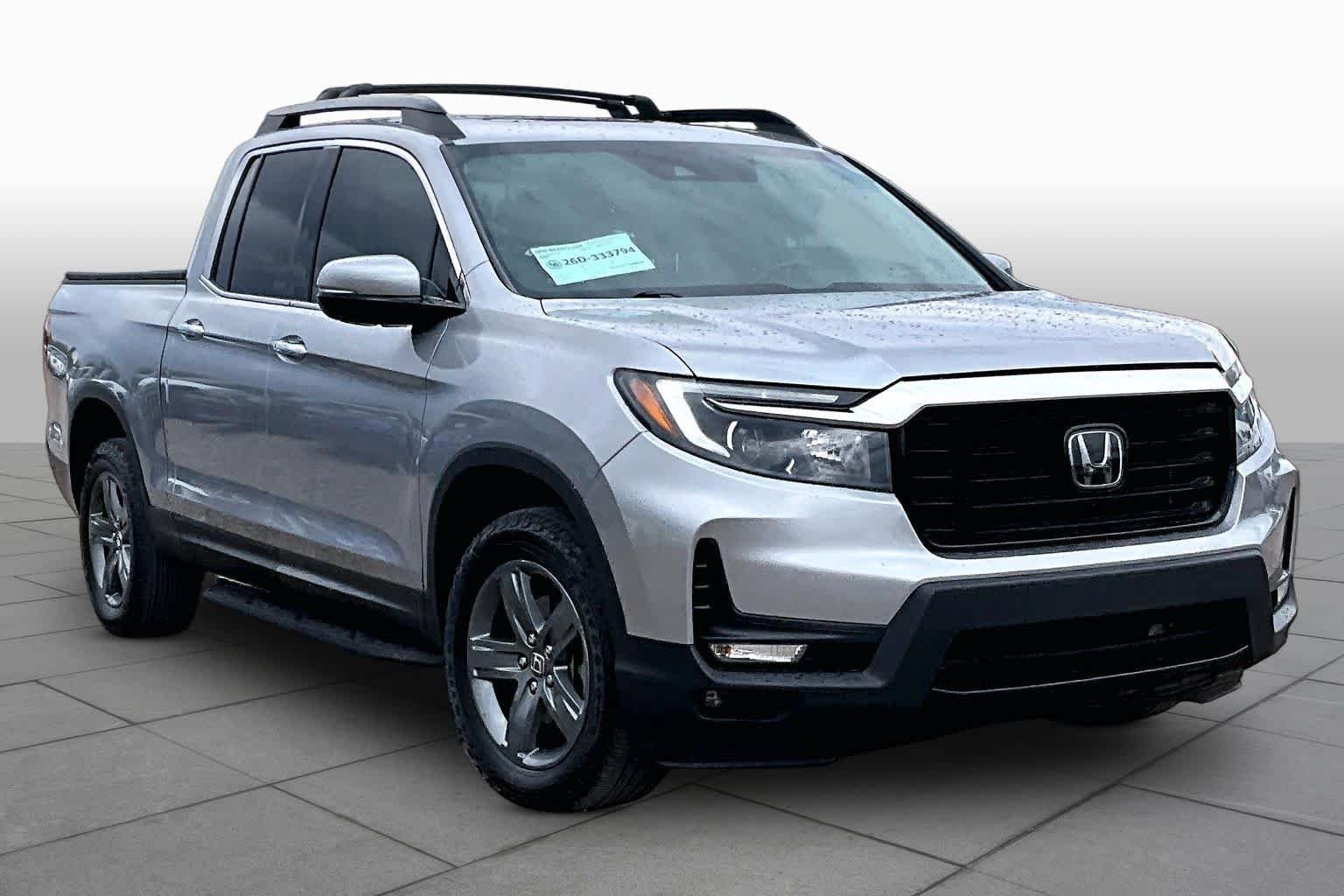 Used 2023 Lunar Silver Metallic Honda RTL-E image 2