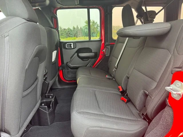Used 2021 Red Jeep Unlimited Sport S image 19