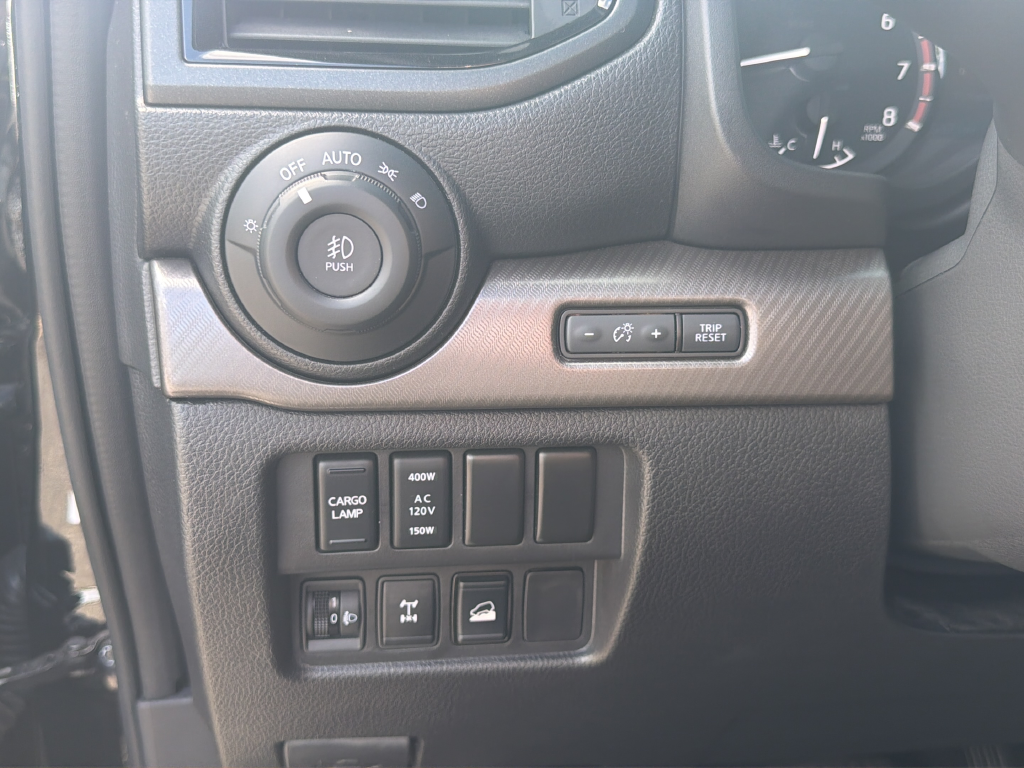 Used 2024 Super Black Nissan PRO-4X image 39