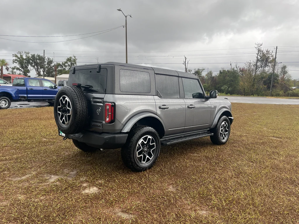 2023 Ford Bronco 4-Door Outer Banks - Photo 5