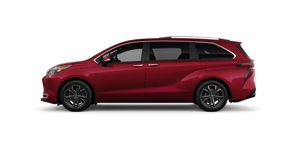 New 2026 Ruby Flare Pearl Toyota Platinum image 4