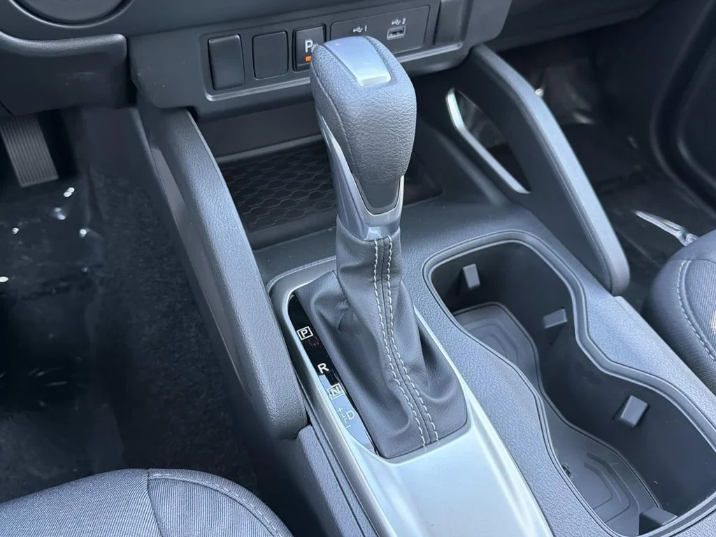 New 2026 Glacier White Nissan SV image 17