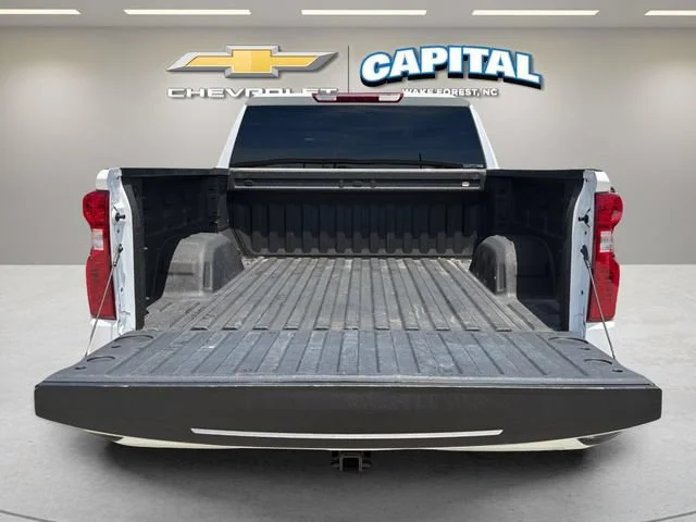 Used 2025 Summit White Chevrolet Custom image 27
