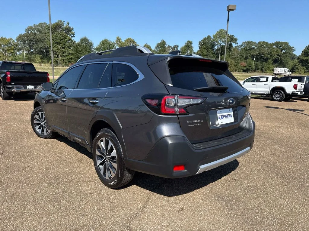 Used 2025 Gray Subaru Touring XT image 5