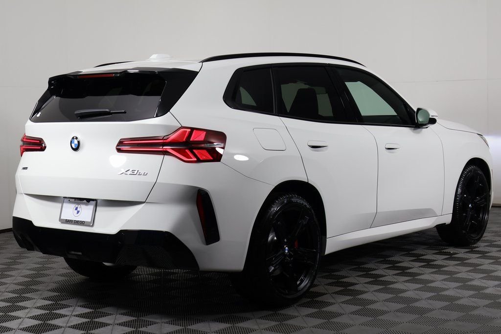 New 2026 Alpine White BMW 30 xDrive image 2