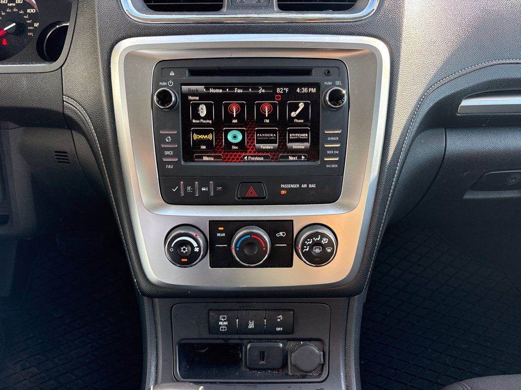 Used 2016 White GMC SLE-2 image 28