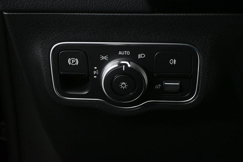 New 2026 Night Black Mercedes-Benz GLA 250 image 10