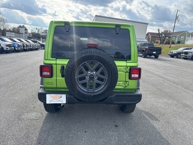 New 2026 Mojito Clear-Coat Exterior Paint Jeep Sport S image 6