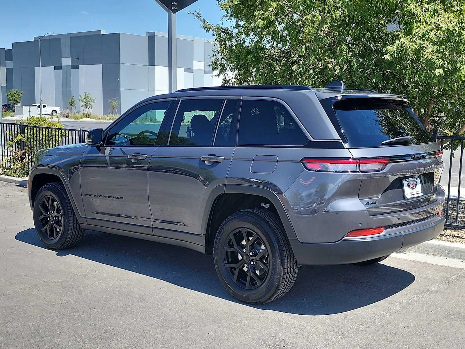 New 2026 Baltic Gray Metallic Clearcoat Jeep Laredo Altitude image 6