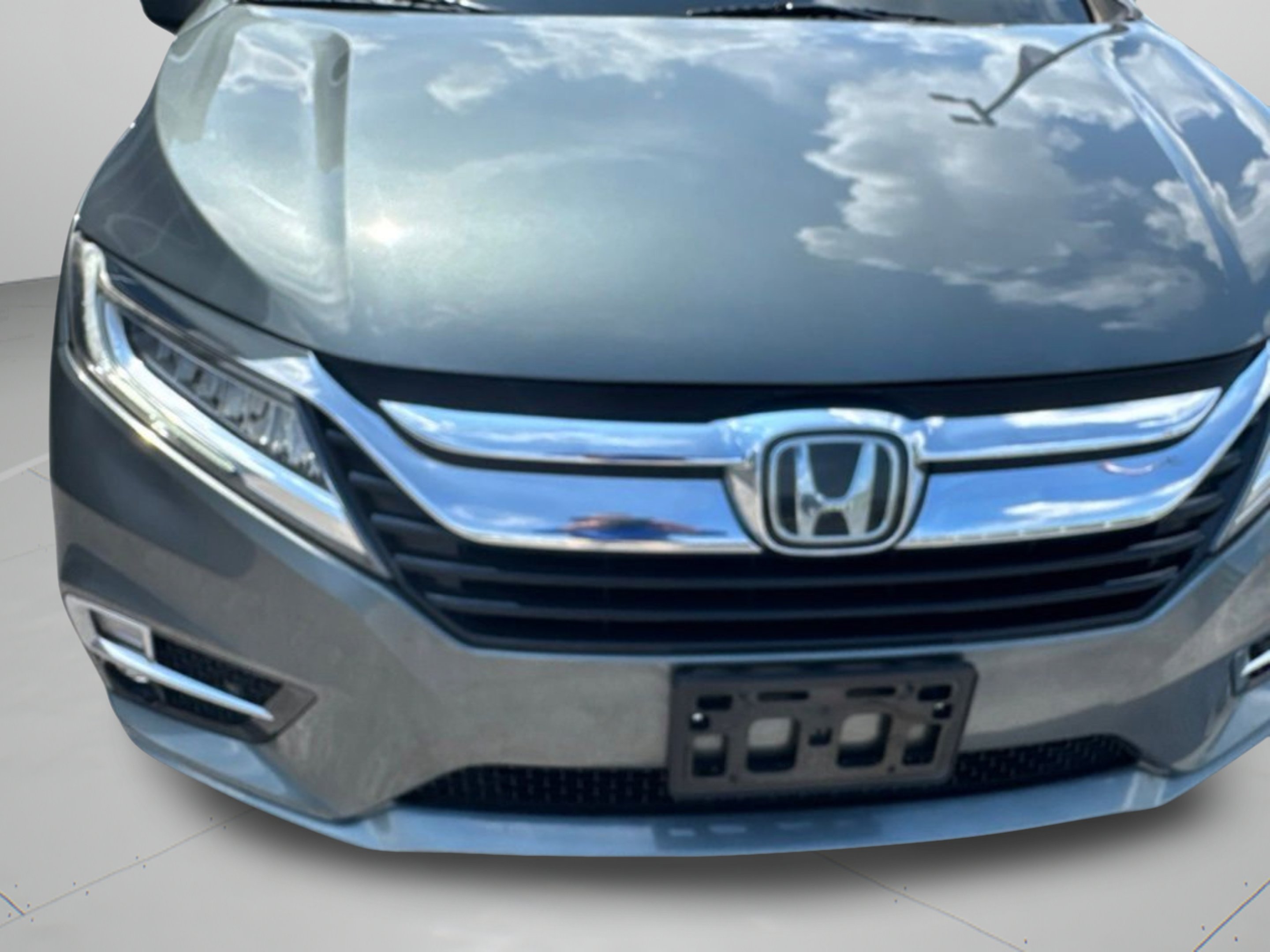 Used 2019 Pewter Metallic Honda Elite image 37